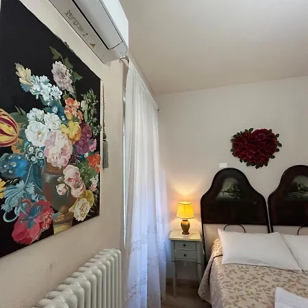 Sofia Rooms Verona Exterior photo